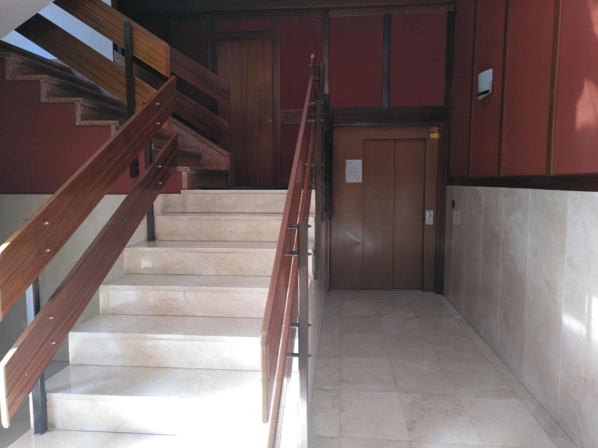 Andramari Tourist Home Parking& Wifi Amorebieta-Etxano Buitenkant foto