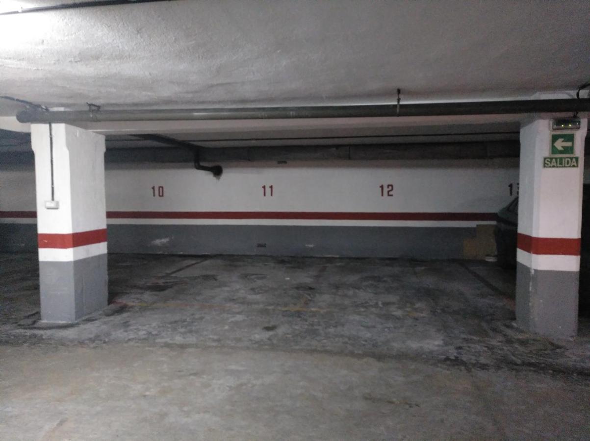 Andramari Tourist Home Parking& Wifi Amorebieta-Etxano Buitenkant foto